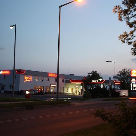 Motel Impresja Borek Wielkopolski Exterior foto